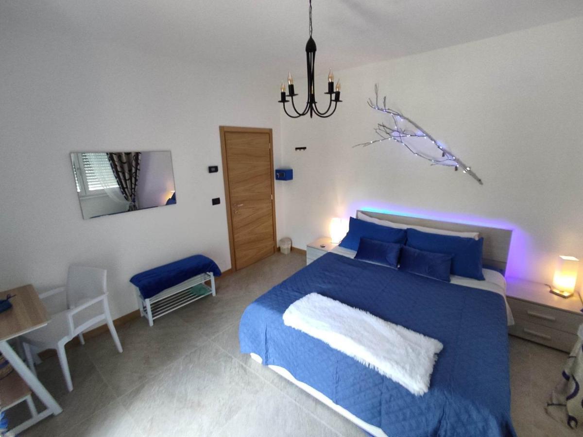 Tirano Express Luxury Apartments Extérieur photo
