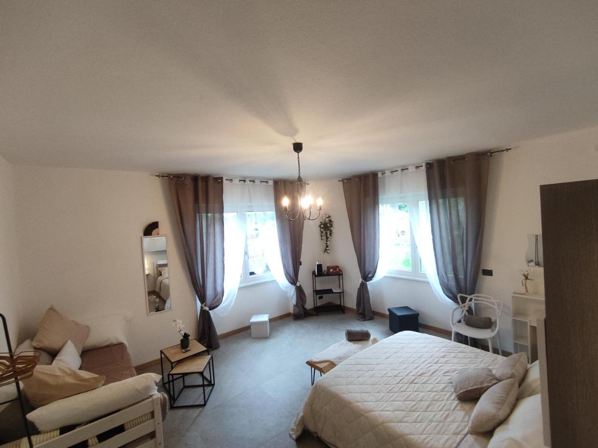 Tirano Express Luxury Apartments Extérieur photo