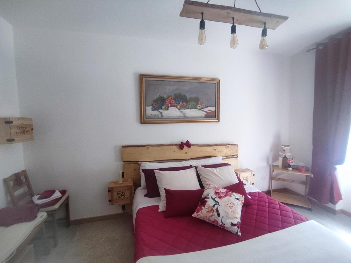 Tirano Express Luxury Apartments Extérieur photo