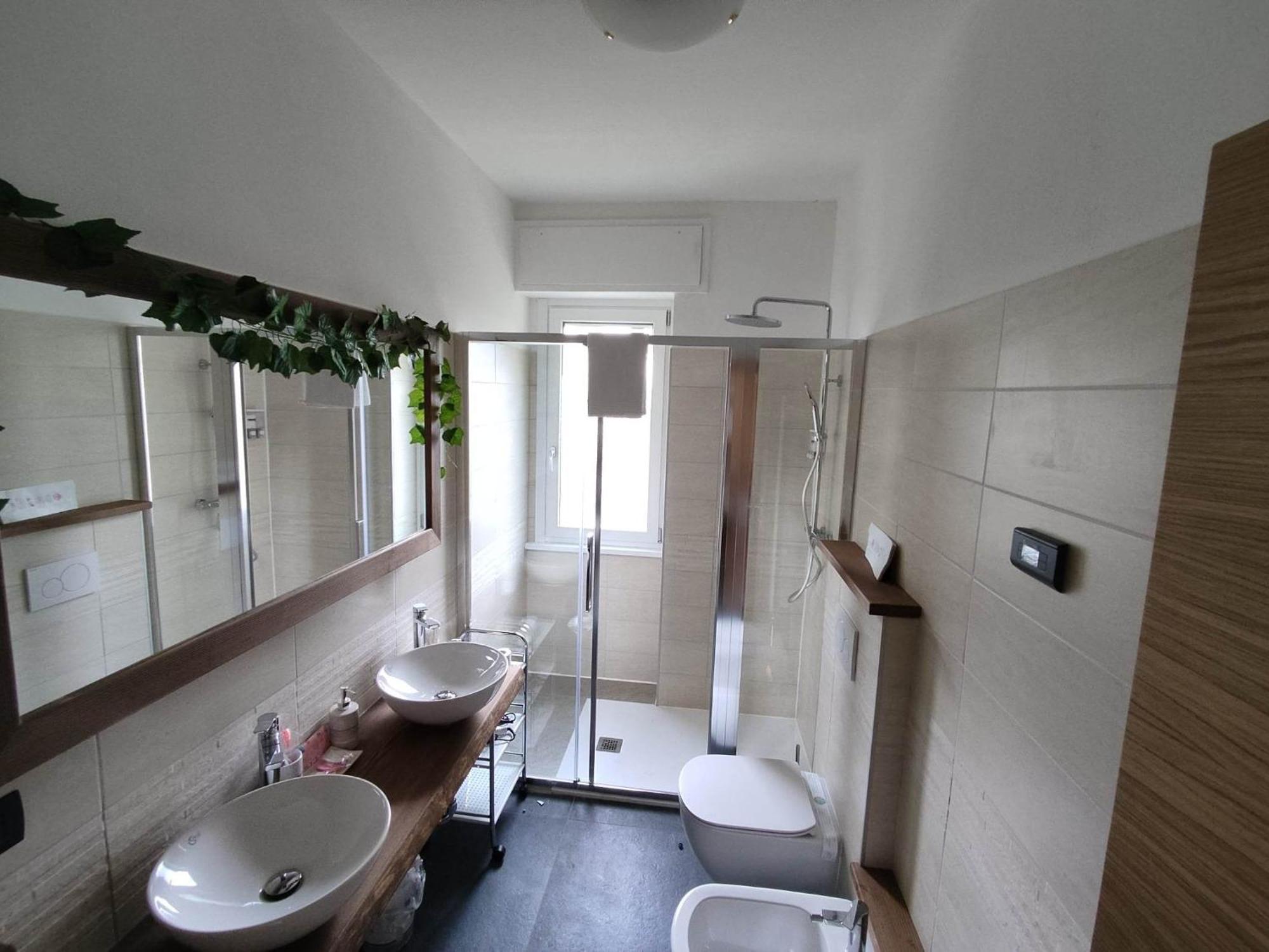 Tirano Express Luxury Apartments Extérieur photo