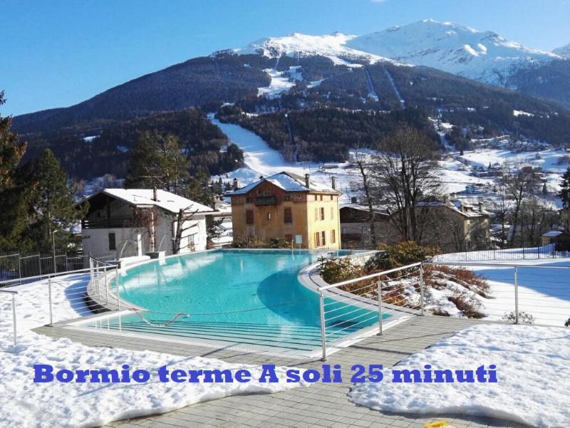 Tirano Express Luxury Apartments Extérieur photo
