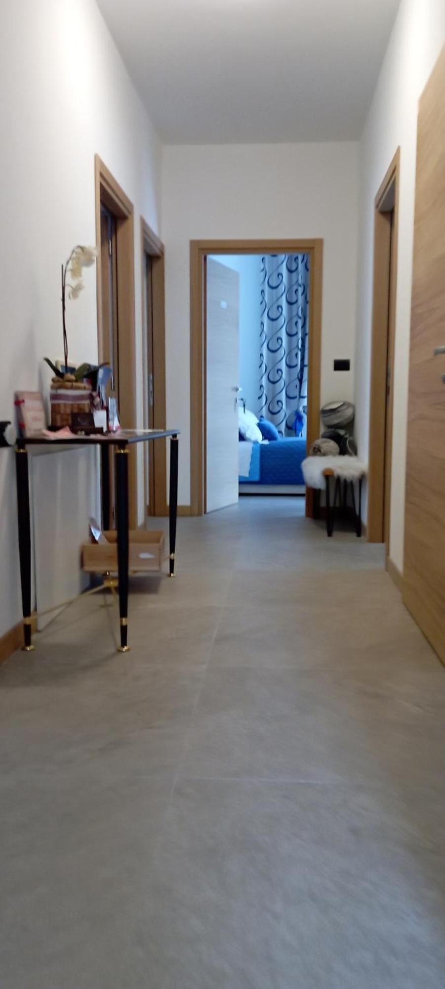 Tirano Express Luxury Apartments Extérieur photo